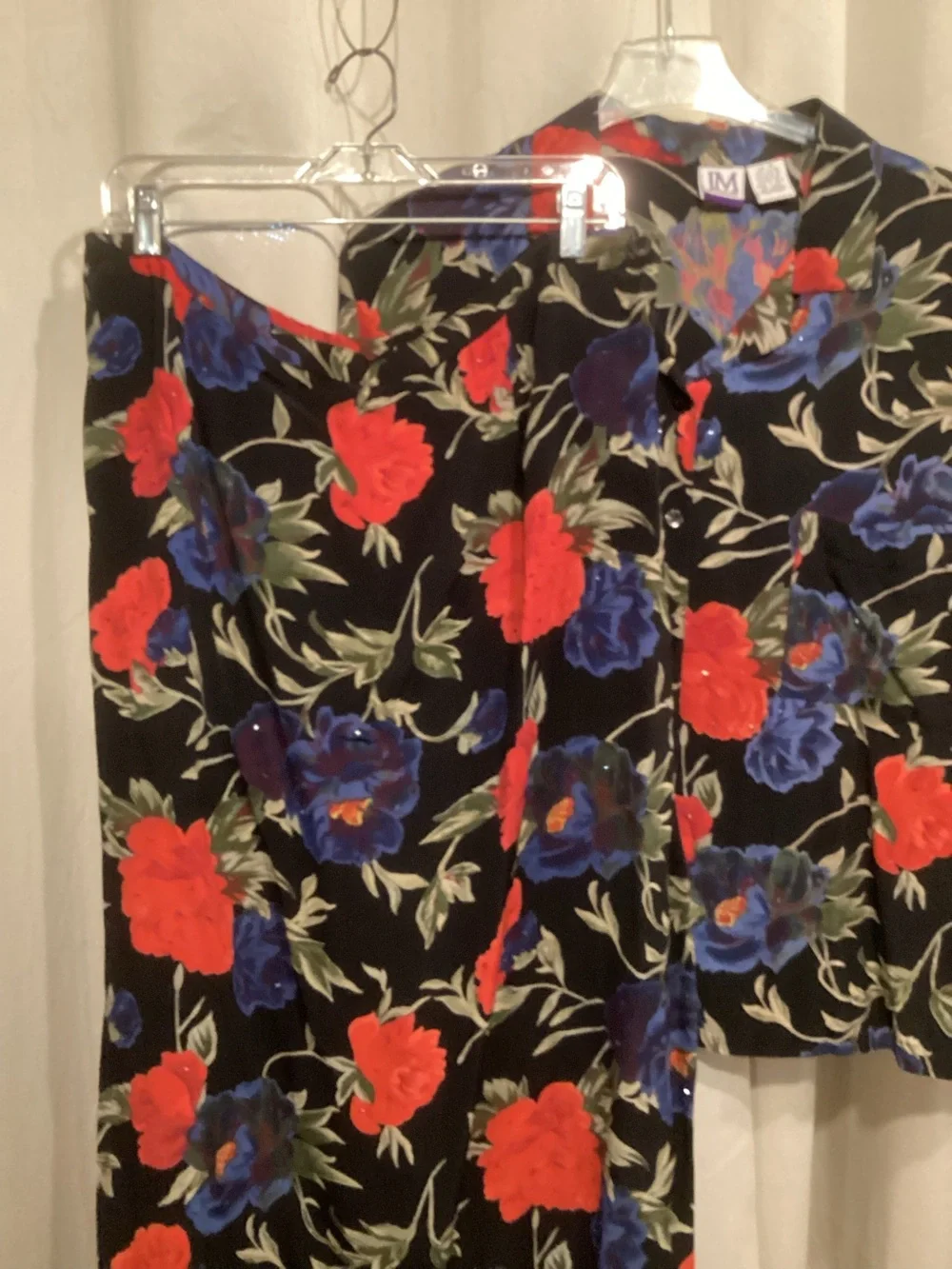 Black Floral Button-Up Jacket, Top and Skirt Set - Red & Royal Blue Blooms - Picture 3 of 8